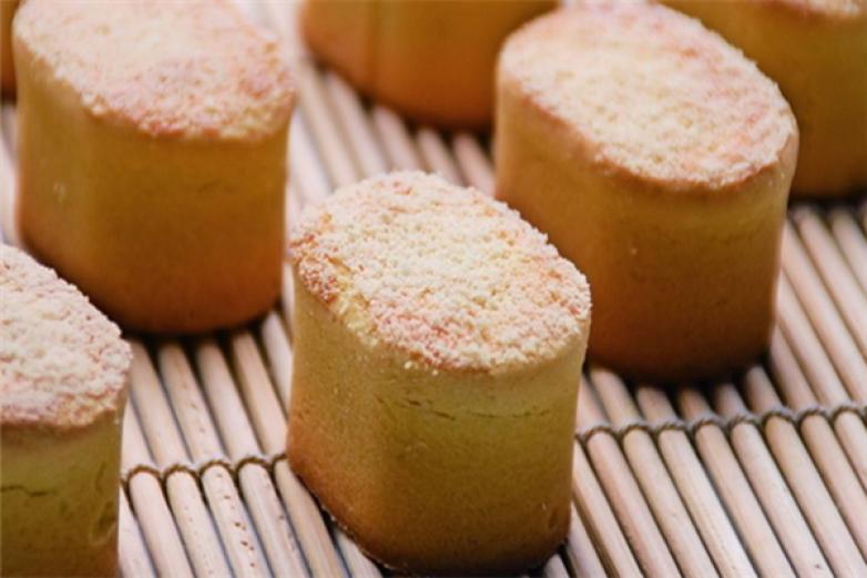 红丝绒纸杯蛋糕